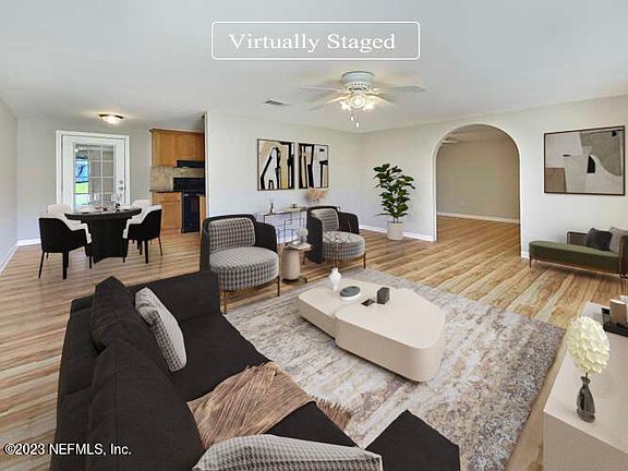 2nd image of 2822 COMMANCHE Avenue
