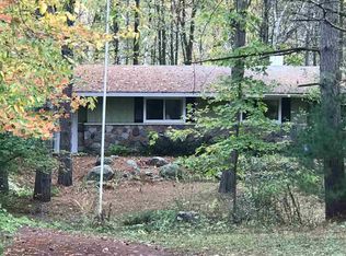 N2791 Heather Ln, Waupaca, WI 54981