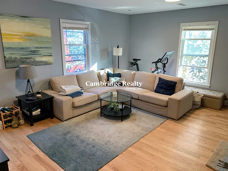 91 Munroe St #2 — Photo 1