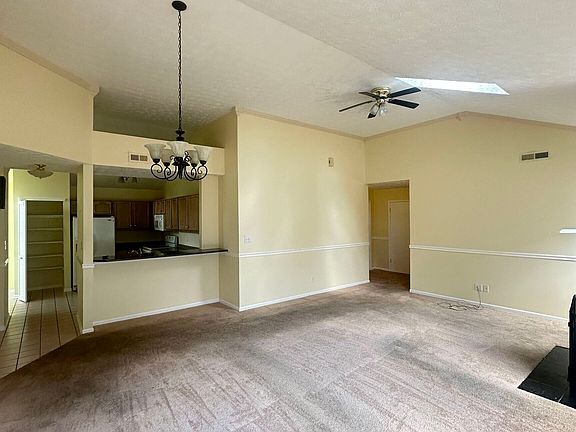 5th image of 3455 Seaway Dr