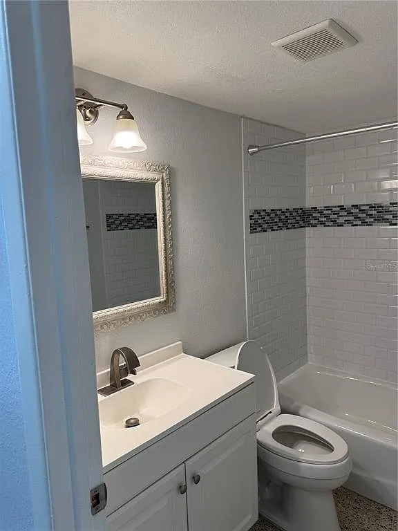 1 bed, 1.0 bath, 800 sqft, $1,650 — Photo 3
