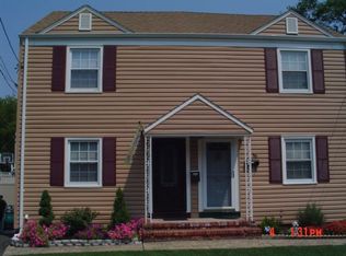 14 Judith Pl, Edison, NJ 08837