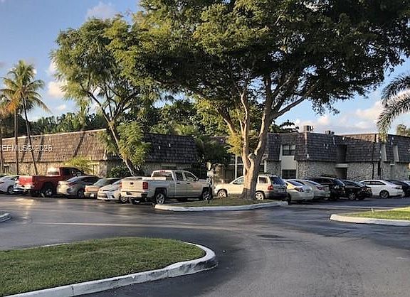 5th image of 3101 Oakland Shores Dr APT H207
