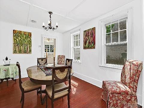 4th image of 10 Ackerly St