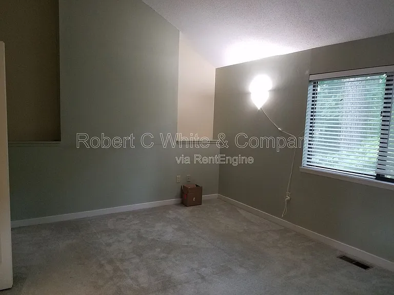 31 Farmington Chase Cres — Photo 25