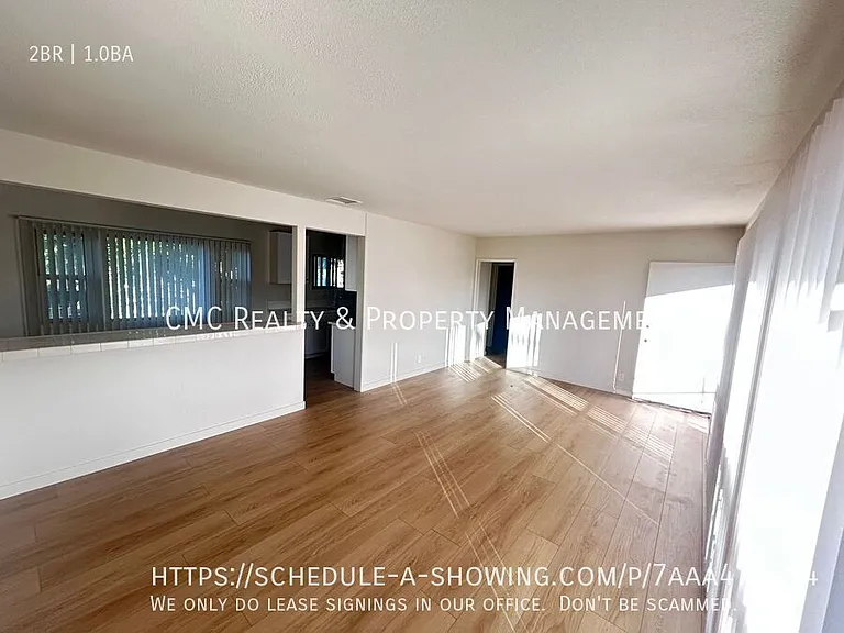 10242 Darby Ave #6 — Photo 16