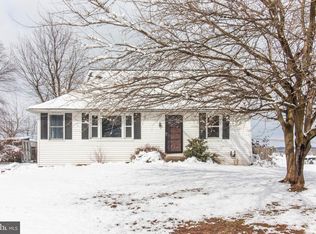 187 Maple Ave, Collegeville, PA 19426