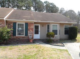 2515 Willow Crest Ct, Midway Park, NC 28544