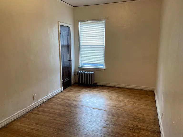 120 Glynn Ct. - FDR Seward Glynn — Photo 6