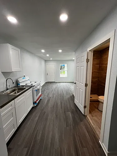 103 Stanley Ct #1 Photo 1