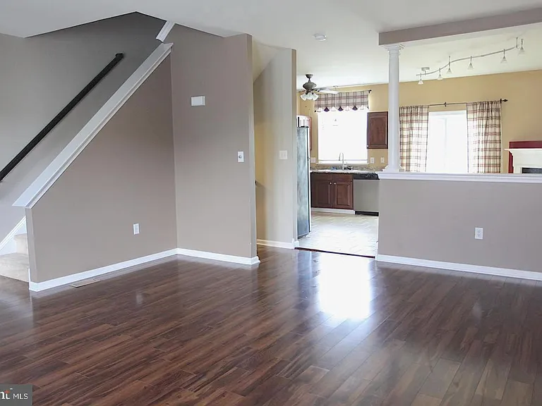29 Wicklow Rd — Photo 2
