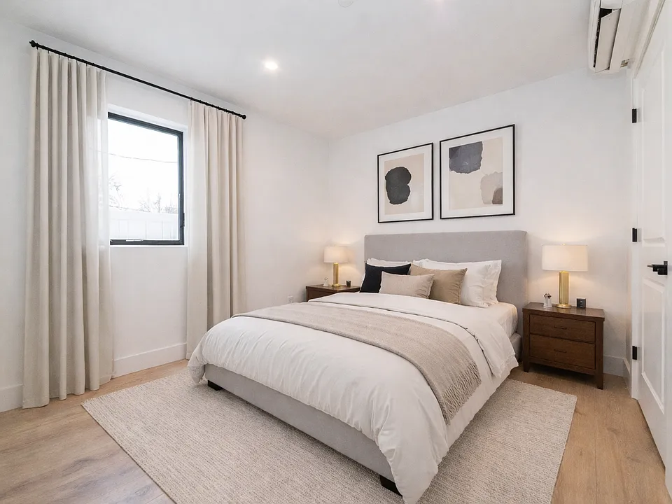 1 BD model A bedroom