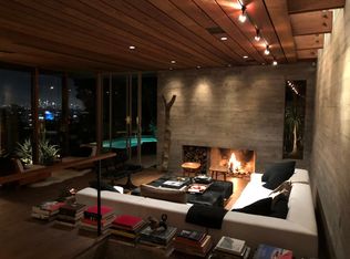 8707 Saint Ives Dr, Los Angeles, CA 90069