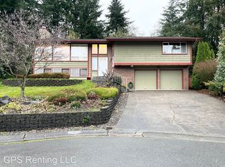 17400 156th Pl SE, Renton, WA 98058