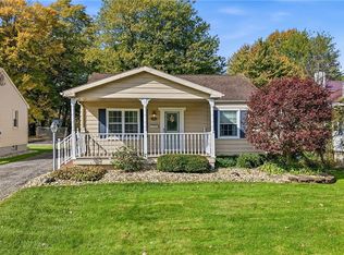 332 Caroline Ave, Hubbard, OH 44425
