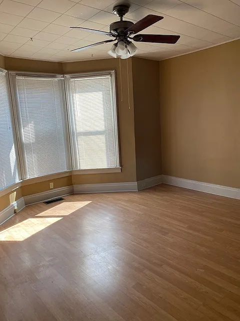 330 Park Ave — Photo 2