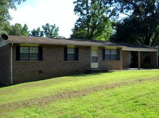 2125 Lone Oak Rd, Paris, TN 38242
