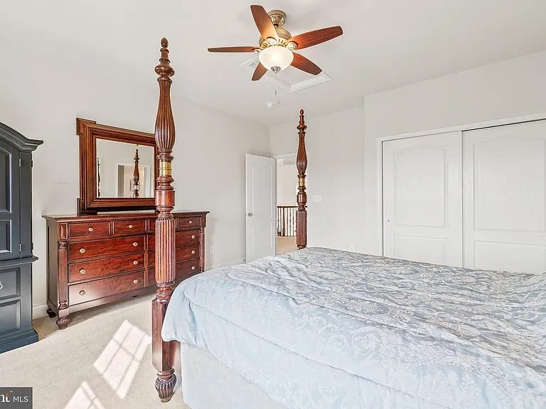 15000 Barlow Dr — Photo 37