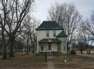 185 N 2nd St, Orleans, IN 47452