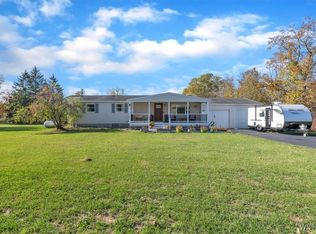 6674 Wisterman Rd, Lockport, NY 14094