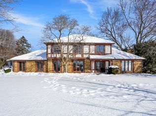 810 Granada Dr, Greenwood, IN