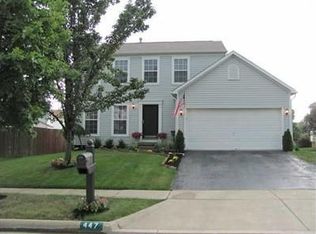 447 Candleglow Rd, Blacklick, OH 43004