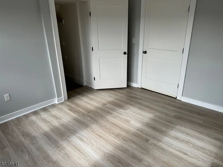231 Elmer St — Photo 12