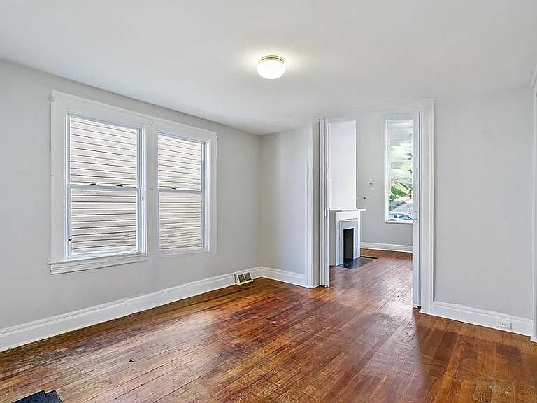 1st image of 3925 Dakota Ave NW #6