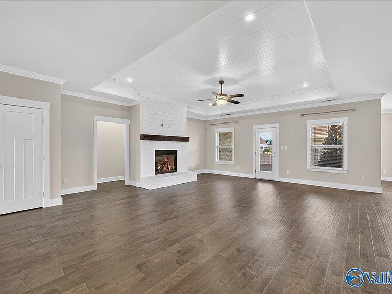 100 Bartram Way — Photo 18