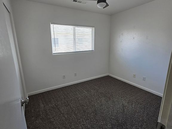 5th image of 141 Palmer Ct Unit A
