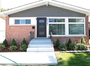 8547 S Woodlawn Ave, Chicago, IL 60619