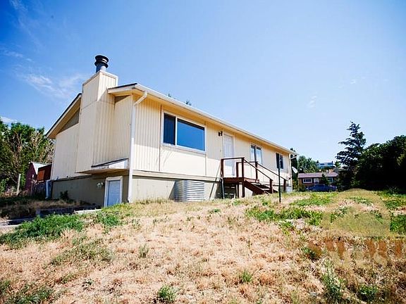 2nd image of 109 Altair Dr