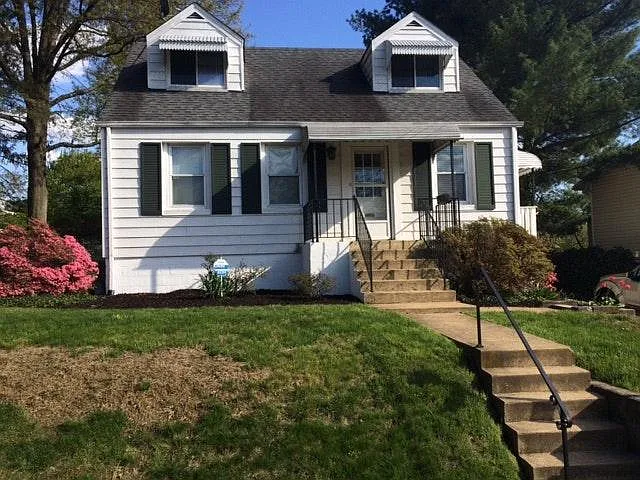6264 18th Street N — Photo 3