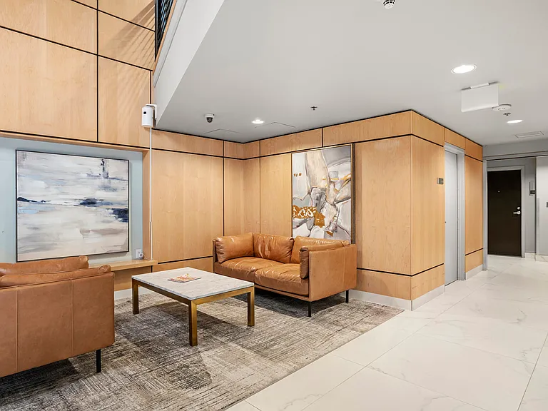 425 W Beech St #535 — Photo 30