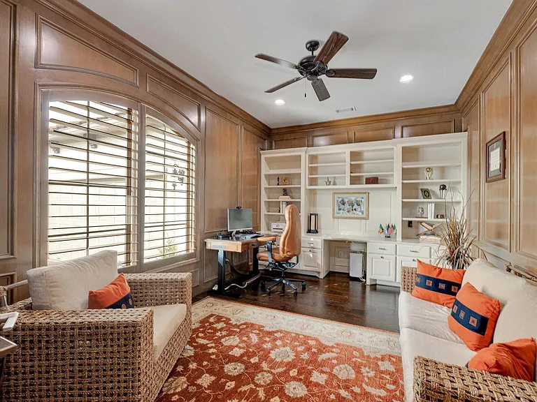 2131 Camden Creek Ln — Photo 8