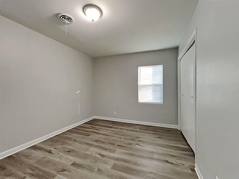 5825 Aton Ave — Photo 10