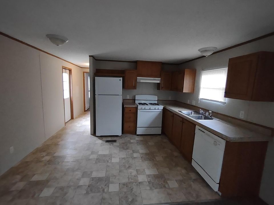1st image of 42024 Liberte Dr