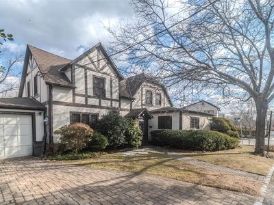 38-43 Regatta Place, Flushing, NY, 11363