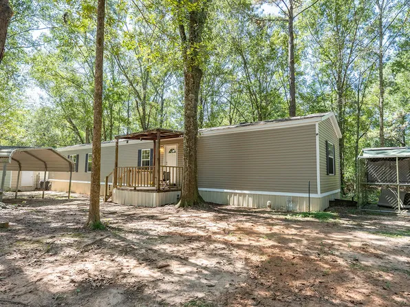 330 Lumpkin Rd, Carriere, MS 39426