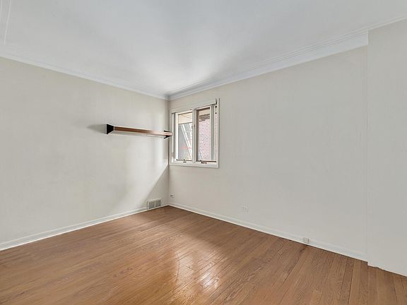 4th image of 152 Juliet Ct