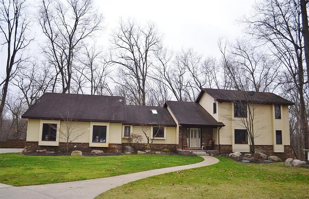 13334 Buno Rd, Milford, MI 48380 Zillow
