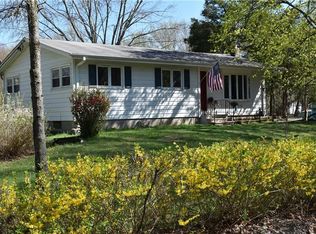 10 Shinney Ln, Trenton, NJ 08648