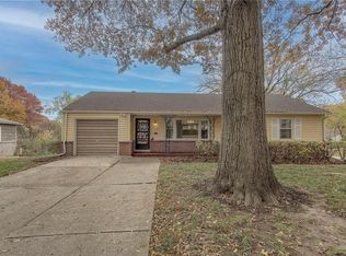 7535 Charlotte St, Kansas City, MO 64131