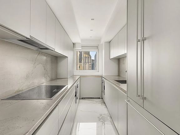 4th image of 200 Central Park S APT 35A