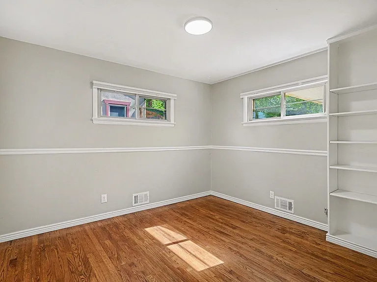 2760 S Kearney St — Photo 10