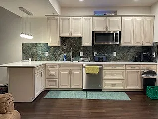 1 bed, 5500 sqft, $900 — Photo 3