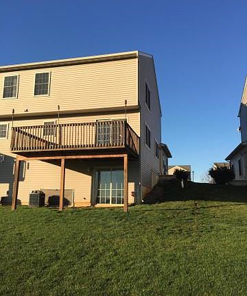 5th image of 139 Nicole St