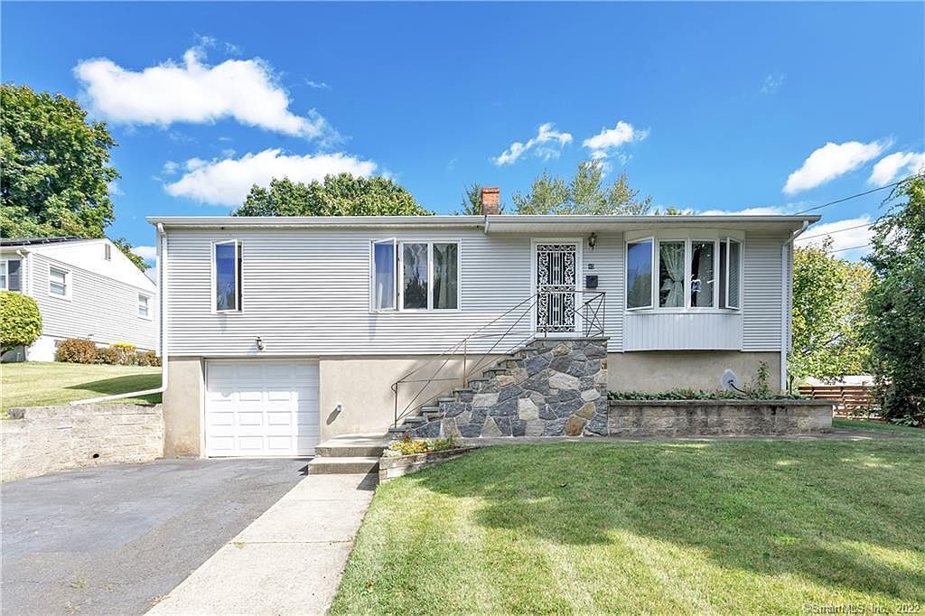 40 Camp Pl, Bridgeport, CT 06606 Zillow