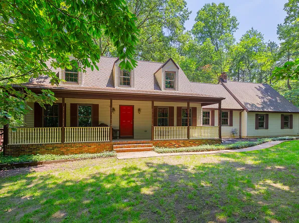 110 N Foxford Ln, Mullica Hill, NJ 08062