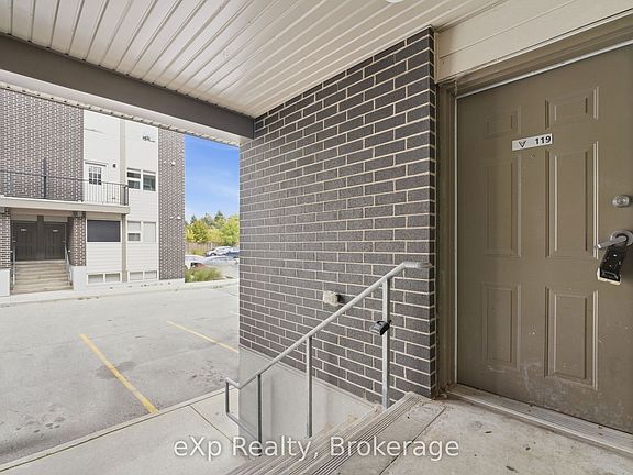 5th image of 338 Albert St #119